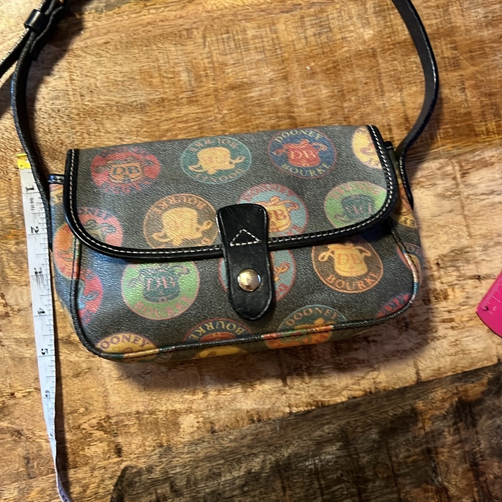 Vintage Dooney & Bourke Small Bag - Picture 6 of 11